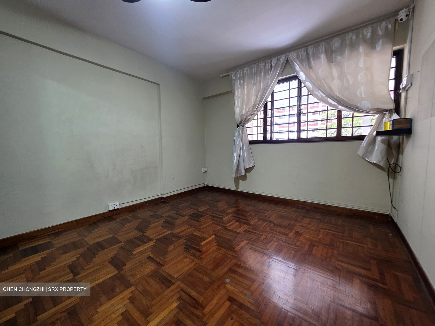Blk 405 Hong Kah Court (Jurong West), HDB Executive #633325891